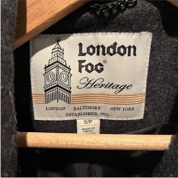 London Fog Wool coat gray size small - Picture 2 of 9